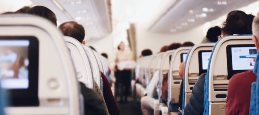 What Is a Travel Credit Card?